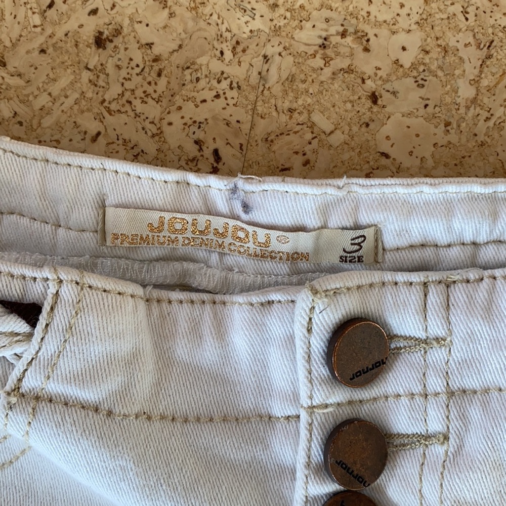 Shorts x 2 - Picture 8 of 9